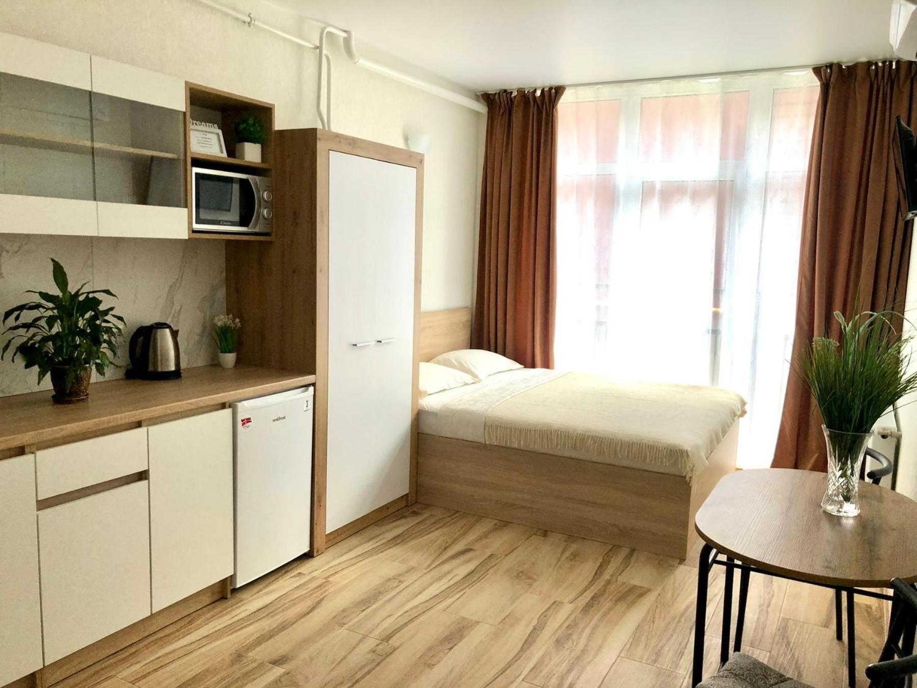 Osapart Hotel In A Complex Semycvit 3 Львов Экстерьер фото